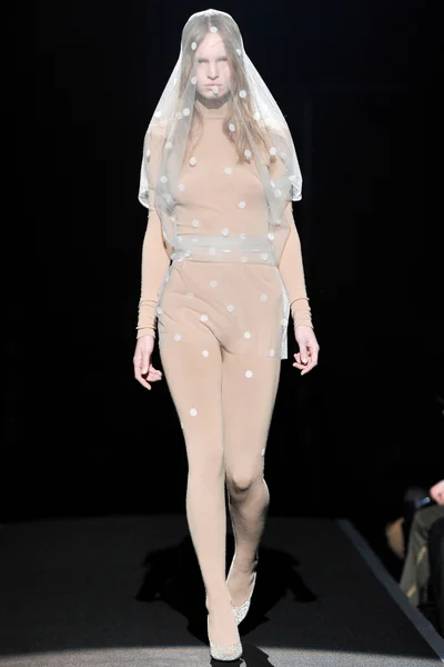 Look 31
